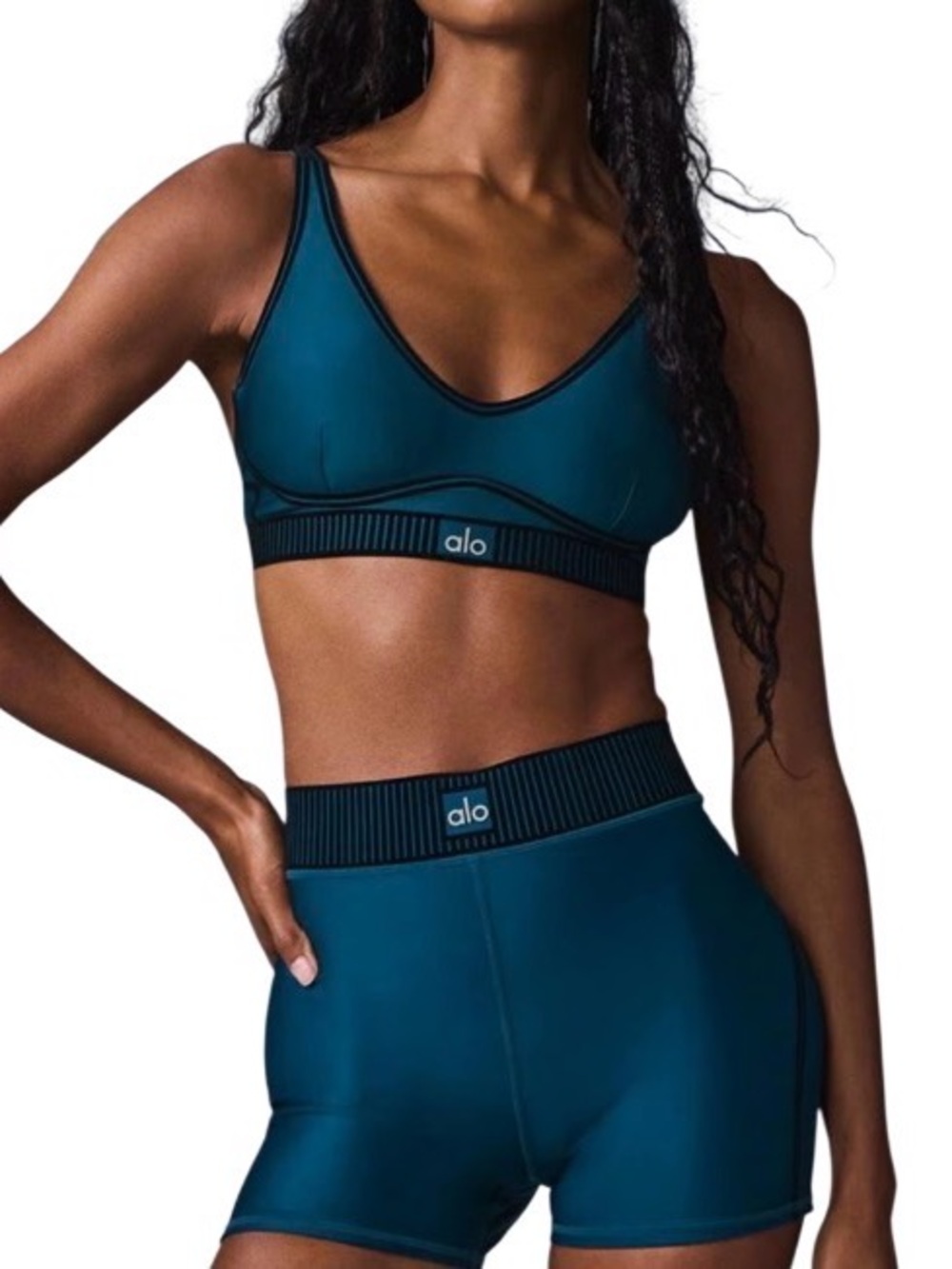 Alo Yoga Airlift Line Green Size Small